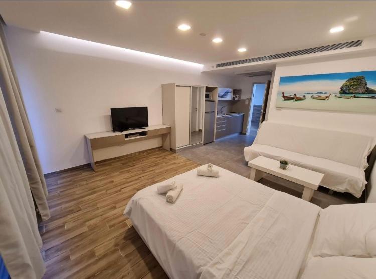 Bright And Cozy Studio Suite Ейлат Екстериор снимка