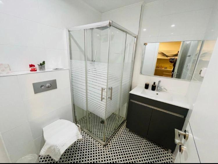 Bright And Cozy Studio Suite Ейлат Екстериор снимка